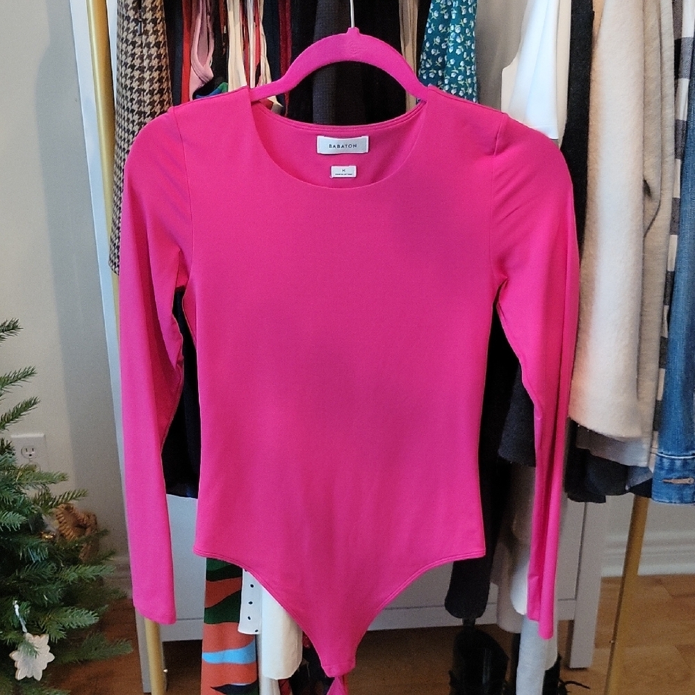 Aritzia Babaton Fuchsia Long Sleeve Bodysuit
